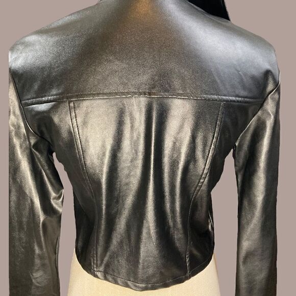 Black Faux Leather Cropped Button Down Lightweight Jacket - Picture 4 of 13